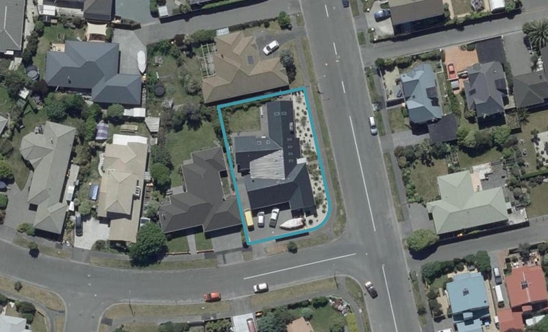 35 Aston Drive, Waimairi Beach, Christchurch - Carousel 1