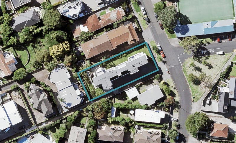 29B The Parade, St Heliers, Auckland - Carousel 1