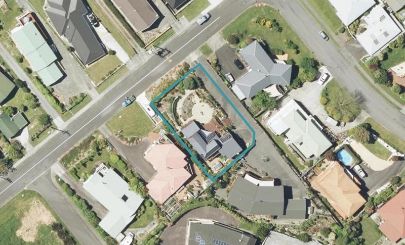 64 Moana View Road, Waikawa, Picton - Carousel 1