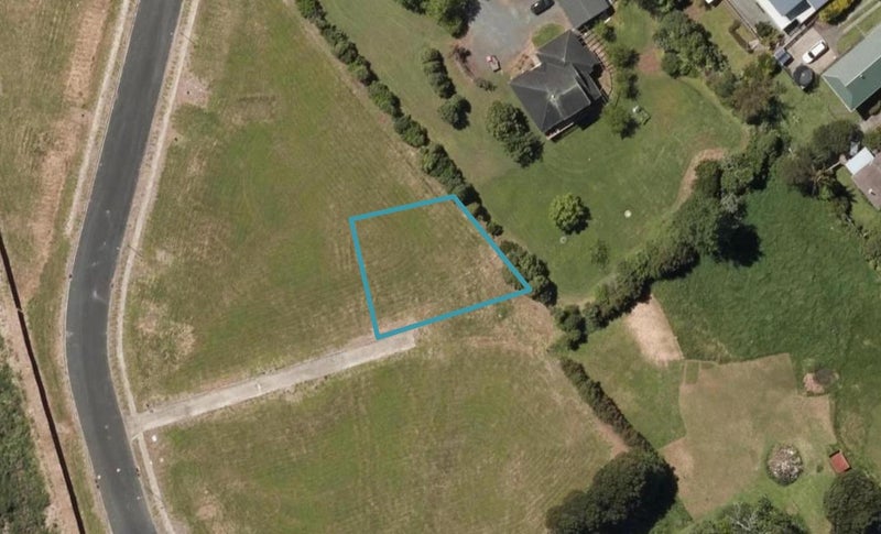 29 Pearce Drive, Te Kamo, Whangārei - Carousel 1
