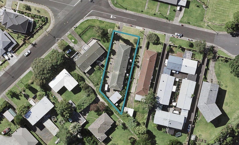 3/27 Allenby Road, Panmure, Auckland - Carousel 1