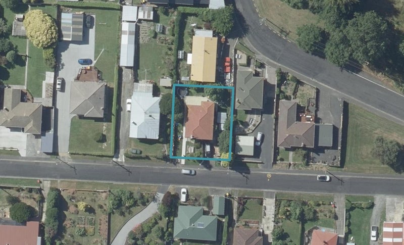 3 Penrich Street, Abbotsford, Dunedin - Carousel 1