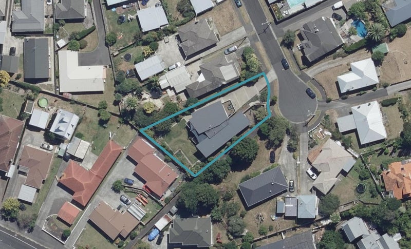 8 Elizabeth Street, Beerescourt, Hamilton - Carousel 1