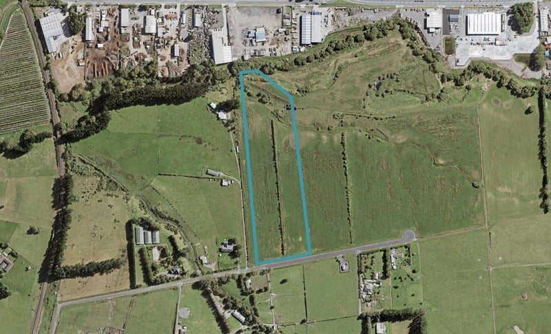 140 Walker Road, Ōpaheke, Papakura - Carousel 1