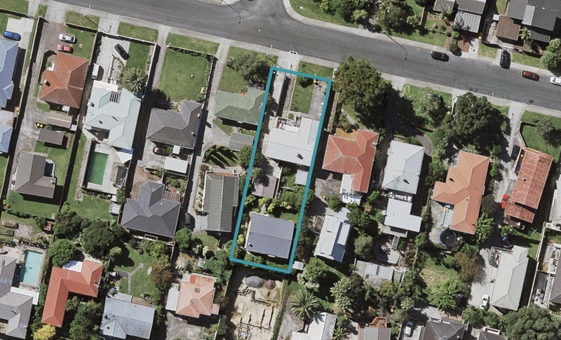 17B Ayr Road, Pakuranga, Auckland - Carousel 1