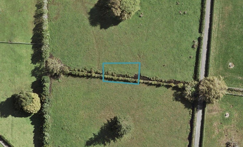 15 Taiheru Road, Karaka, Papakura - Carousel 1