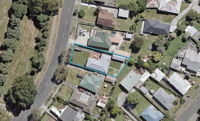 258 Taita Drive, Taita, Lower Hutt - Carousel 1
