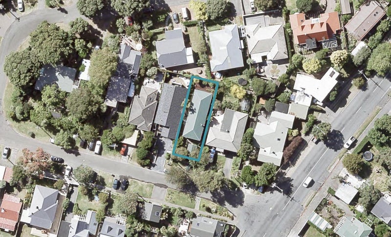 4 Hinau Street, Eastbourne, Lower Hutt - Carousel 1