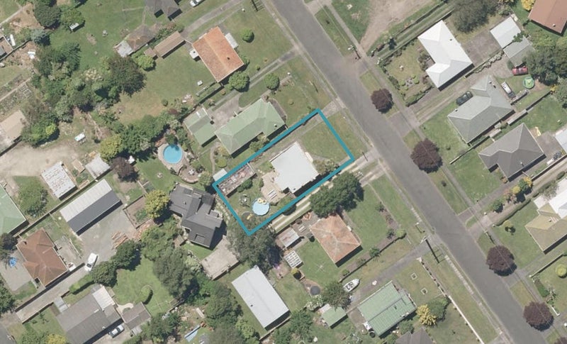 31 Caffray Avenue, Aramoho, Whanganui - Carousel 1