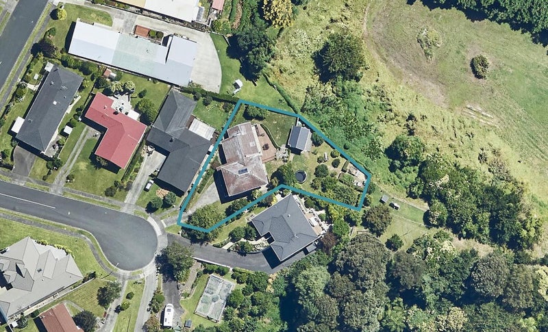 26 Keilor Road, Otumoetai, Tauranga - Carousel 1