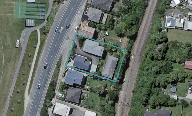79A Moorefield Road, Johnsonville, Wellington - Carousel 1