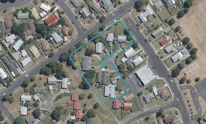 10 Gudex Court, St Andrews, Hamilton - Carousel 1