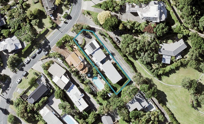 97 Churchill Road, Murrays Bay, Auckland - Carousel 1