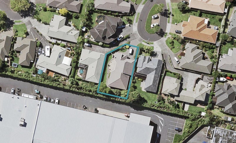 21 Keswick Close, Northpark, Auckland - Carousel 1