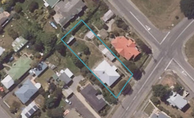 2 Awamoa Road, Holmes Hill, Oamaru - Carousel 1