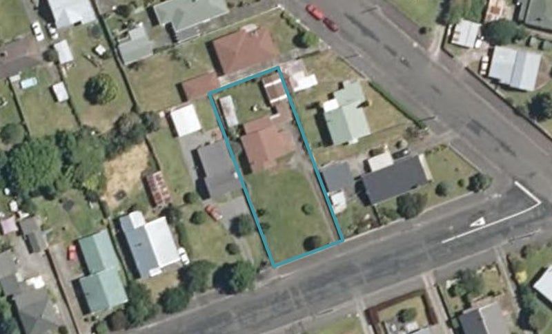 51 Burns Street, Dannevirke - Carousel 1
