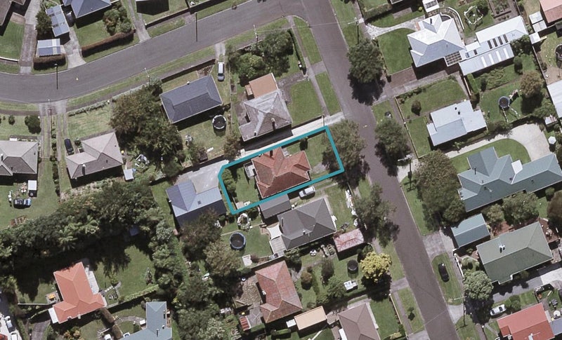 48 Doone Street, Lynmouth, New Plymouth - Carousel 1