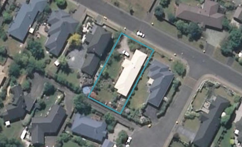23 Hewitts Road, Woodend, Woodend - Carousel 1