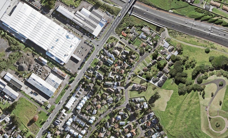 36A Roseman Avenue, Mount Roskill, Auckland - Carousel 1