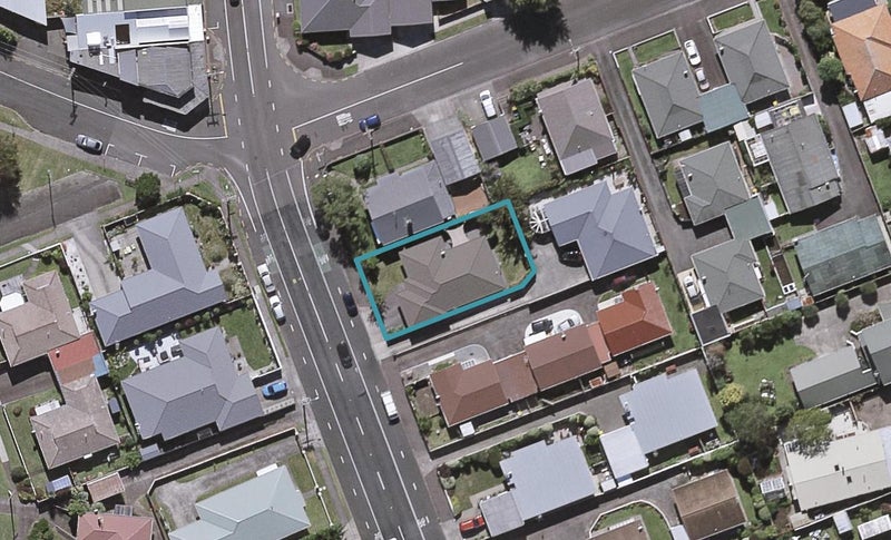 145 Carrington Street, Lower Vogeltown, New Plymouth - Carousel 1