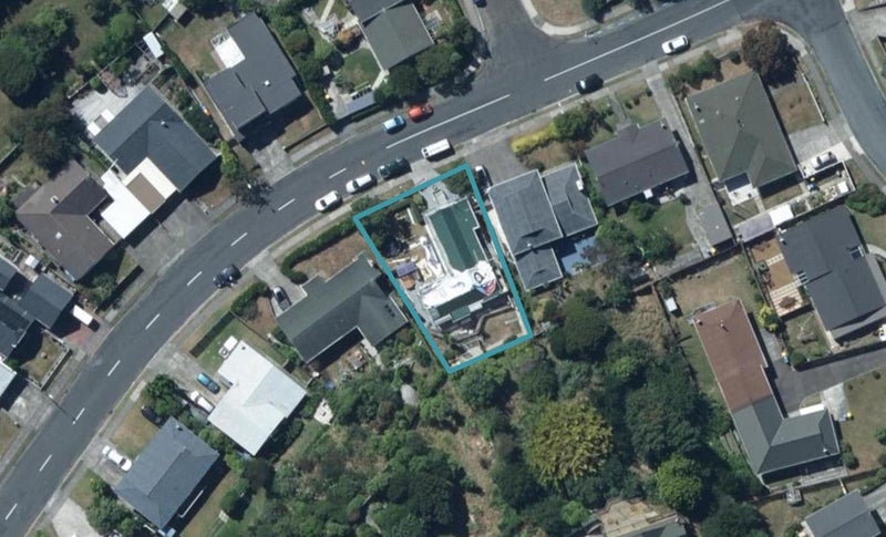27 Tweed Road, Papakowhai, Porirua - Carousel 1
