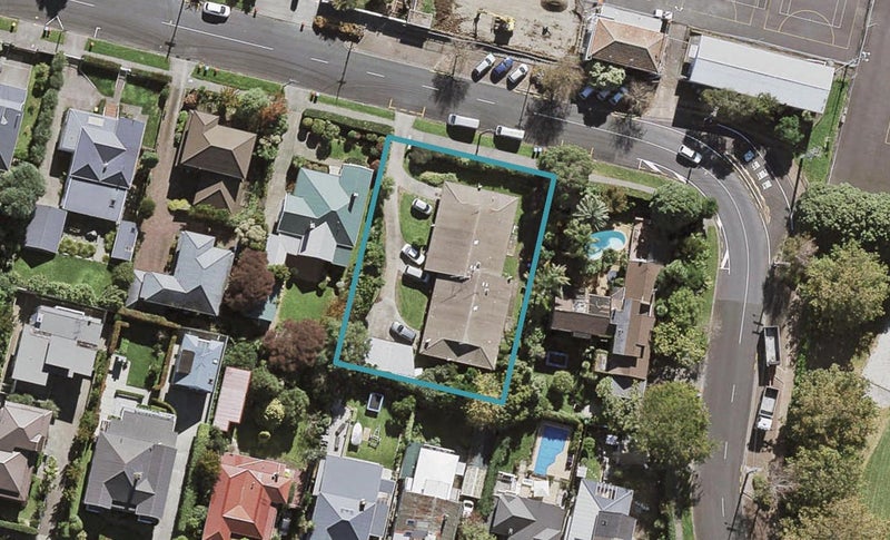 4/47 Windmill Road, Mount Eden, Auckland - Carousel 1