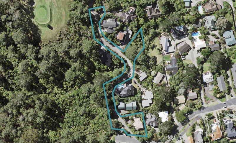 1 Tree Fern Trail, Campbells Bay, Auckland - Carousel 1