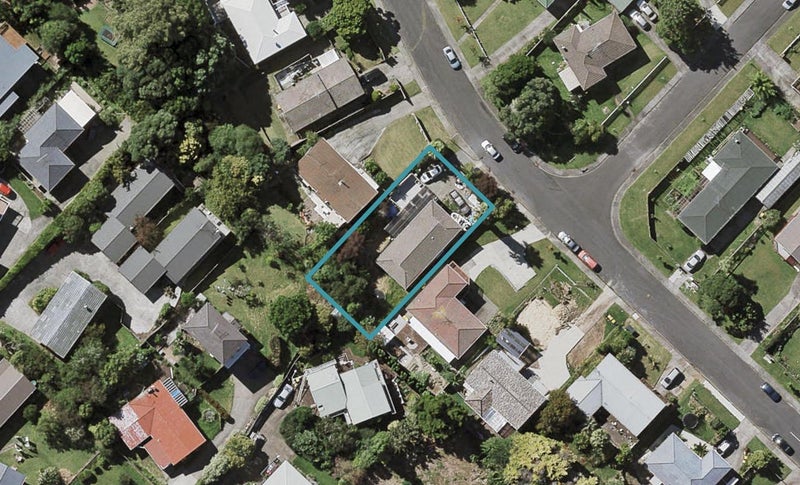 14 Sequoia Place, Sunnynook, Auckland - Carousel 1