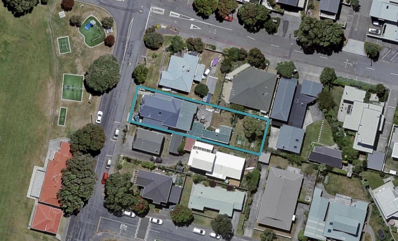 31 Hector Street, Seatoun, Wellington - Carousel 1