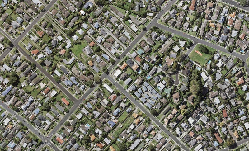 2/25 Dallinghoe Crescent, Milford, Auckland - Carousel 1