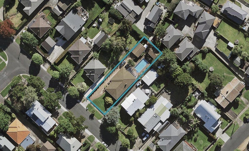 65 Namata Road, One Tree Hill, Auckland - Carousel 1