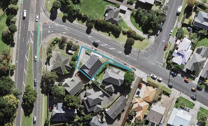 7 Duncan MacLean Link, Morningside, Auckland - Carousel 1