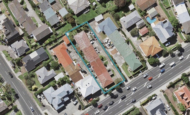 3/13 Esmonde Road, Takapuna, Auckland - Carousel 1