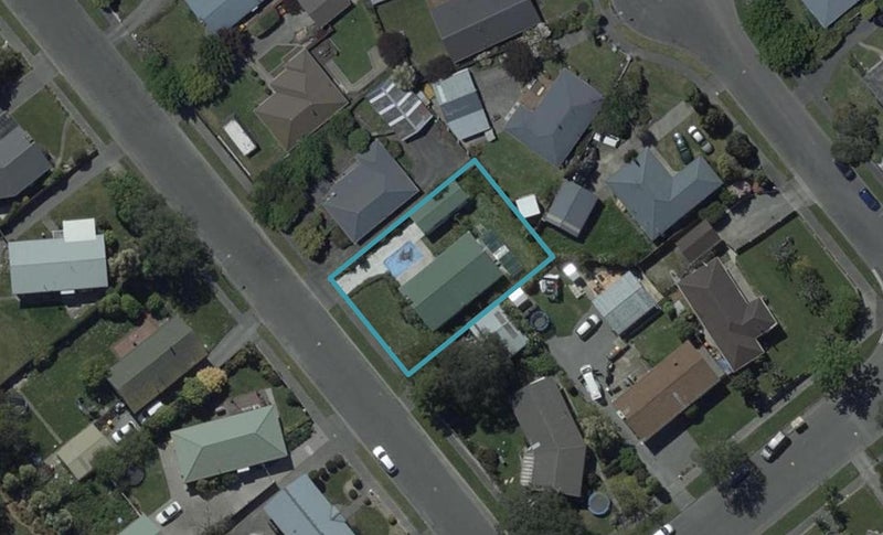 4 Harling Avenue, Hillmorton, Christchurch - Carousel 1