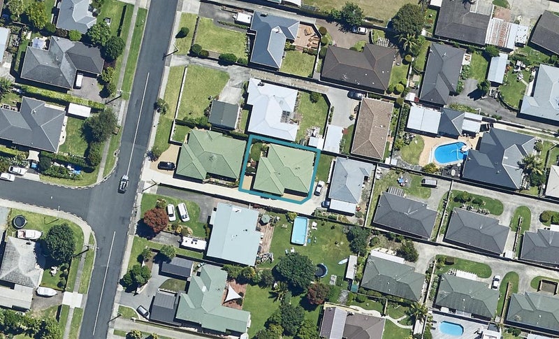 16B Goods Road, Otumoetai, Tauranga - Carousel 1