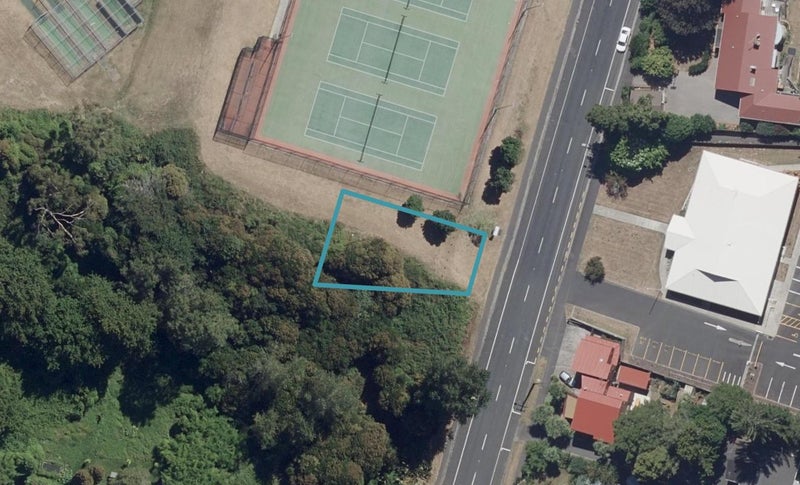 2 Kawakawa Place, Hillcrest, Hamilton - Carousel 1