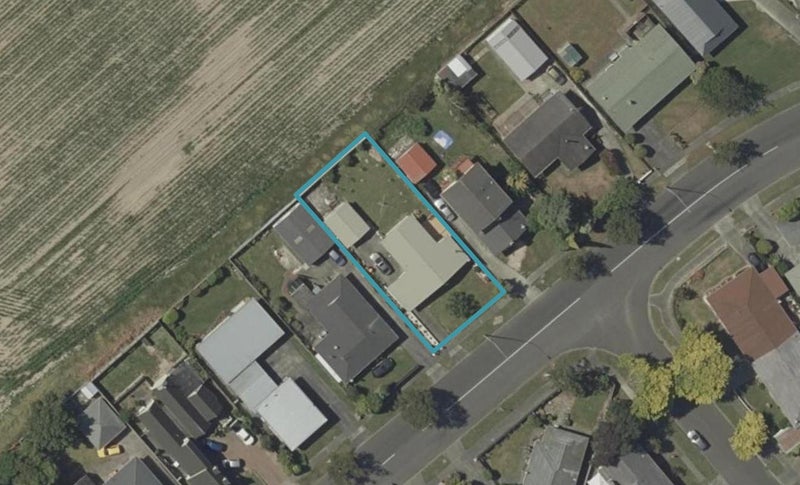 117 Benmore Avenue, Cloverlea, Palmerston North - Carousel 1