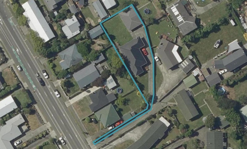 11 Wood Street, Takaro, Palmerston North - Carousel 1