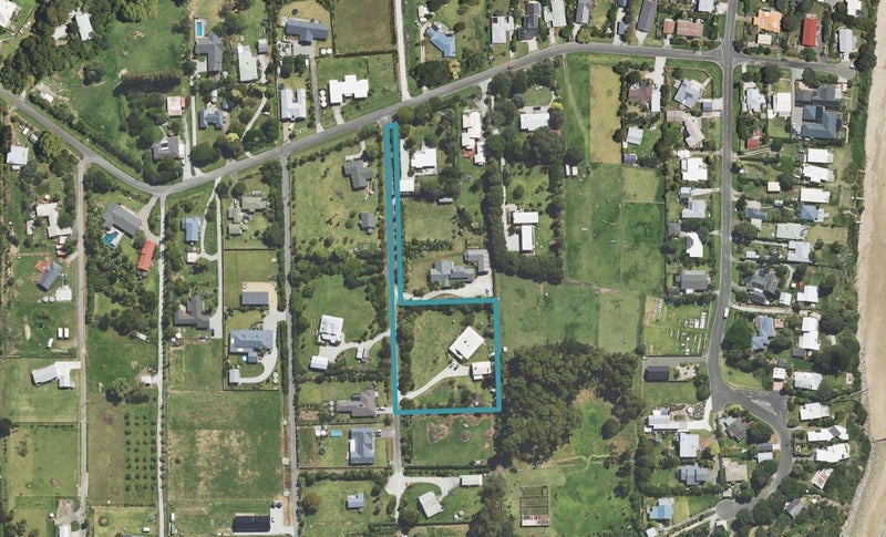 8 Kotare Lane, Wainui, Gisborne - Carousel 1