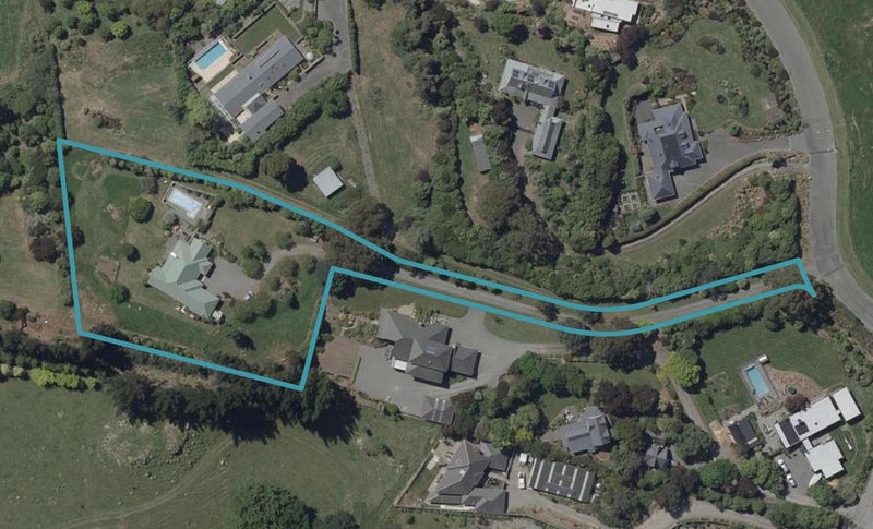 15 Hyndhope Road, Kennedys Bush, Christchurch - Carousel 1