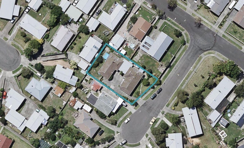 4B MONMOUTH PL, TAMATEA, NAPIER - Carousel 1