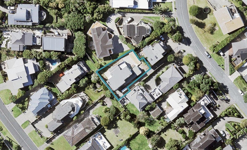 86 Churchill Road, Murrays Bay, Auckland - Carousel 1