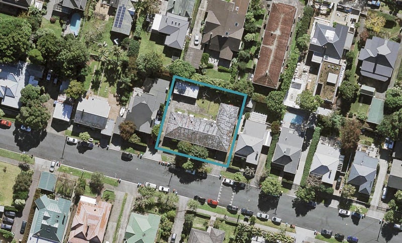 1/14 Milton Road, Mount Eden, Auckland - Carousel 1