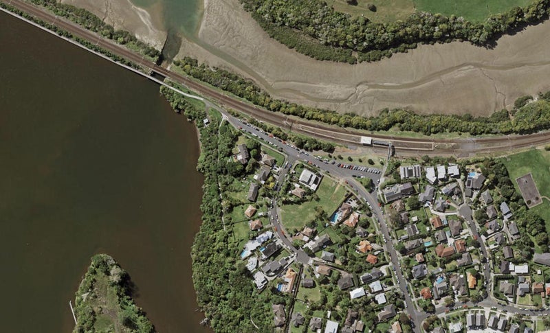 1 Puroto Street, Meadowbank, Auckland - Carousel 1