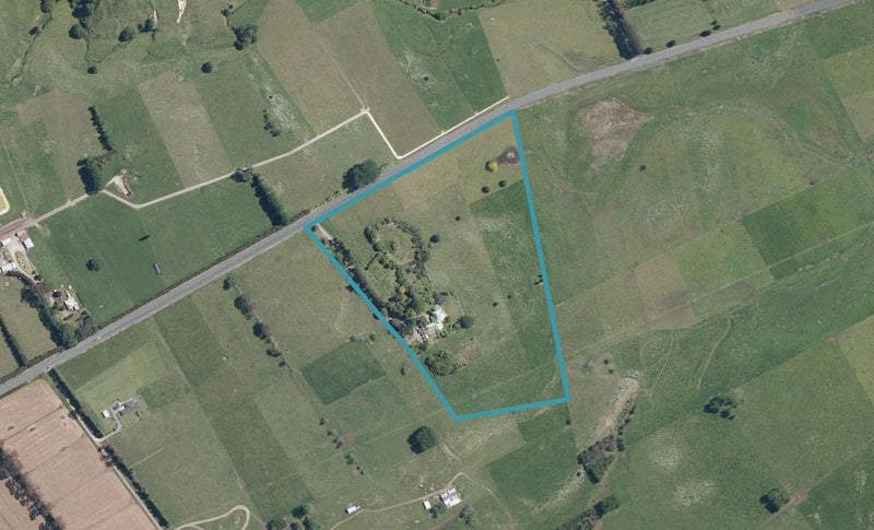 7491 State Highway 1, Ohaeawai - Carousel 1