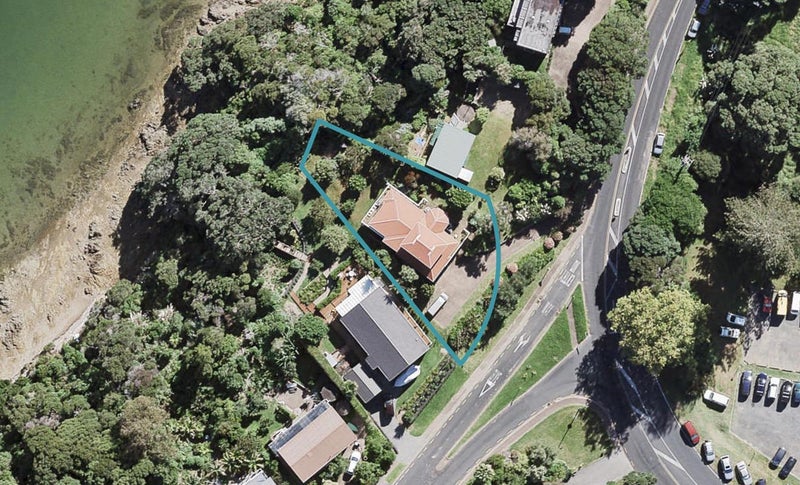 105 Donald Bruce Road, Surfdale, Waiheke Island - Carousel 1