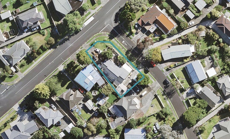 42 The Avenue, Lynfield, Auckland - Carousel 1