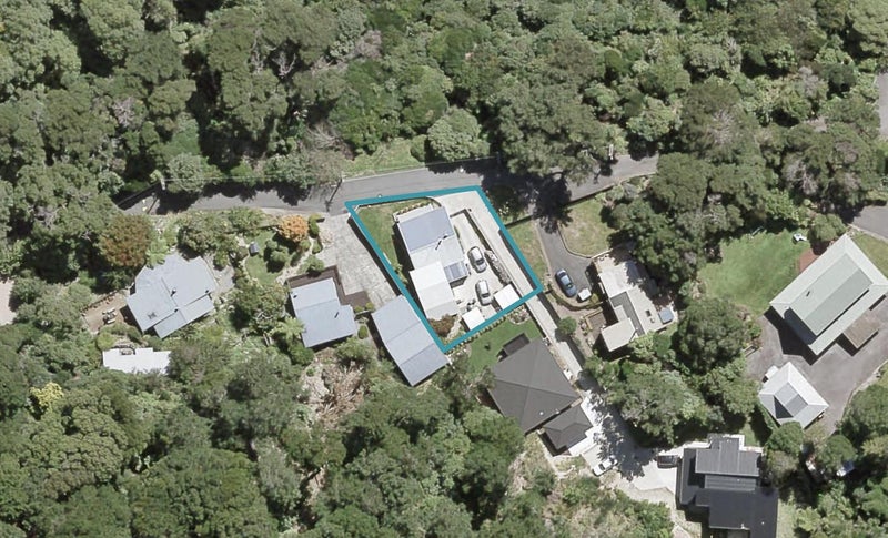 34 Birch Terrace, Birchville, Upper Hutt - Carousel 1