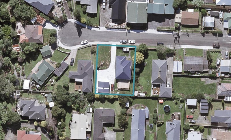 5 Lynton Street, Upper Vogeltown, New Plymouth - Carousel 1