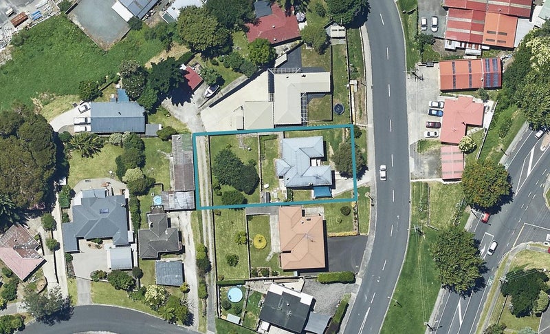 99 Courtney Road, Parkvale, Tauranga - Carousel 1